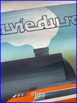 Affiche de Fix-Masseau pour LA VIE DU RAIL 1986 TGV 47 x 67 cm