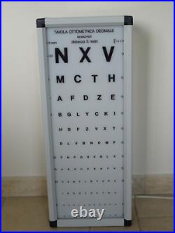 Borne de lunetier ophtalmo échelle MONOYER OPTICIEN art populaire lunette