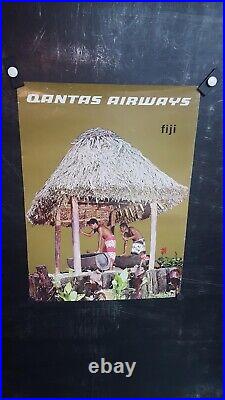 Jolie Affiche Quantas Airlines Pour Les Iles Fidji Annees 1970 50x37cm