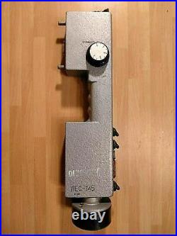 Radiogoniomètre de sport soviétique vintage LES 145
