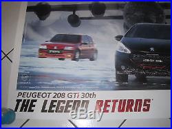 SUPERBE AFFICHE PUBLICITAIRE PEUGEOT 208 GTI +205 GTI 30th THE LEGEND RETURNS
