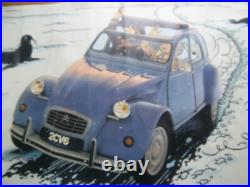Tintin affiche/poster vintage géante 2CV6 Citroën (bleue)